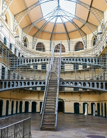 Partir en immersion linguistique à Dublin et visiter la Kilmainham Gaol