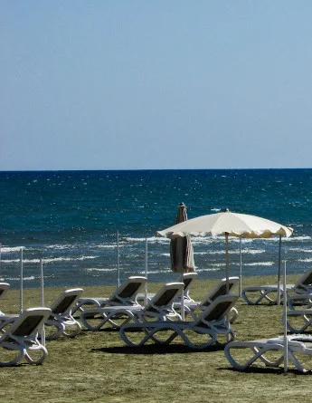 séjour linguistique enfants adolescents à larnaka mckenzie beach