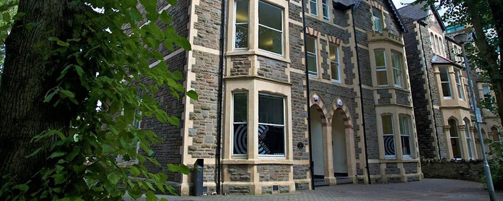 L'école CEA à Cardiff partir en séjour linguistique à cardiff au pays de galles